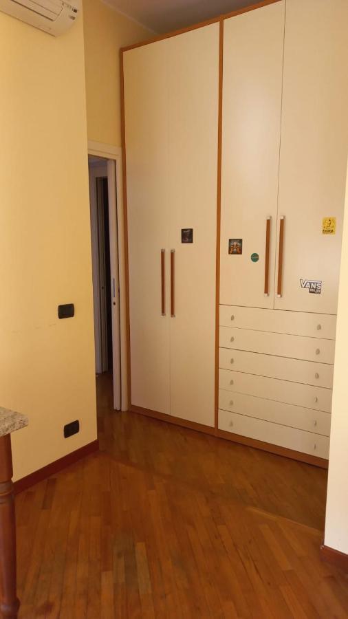 Ferienwohnung Casa Caldara Mailand Exterior foto